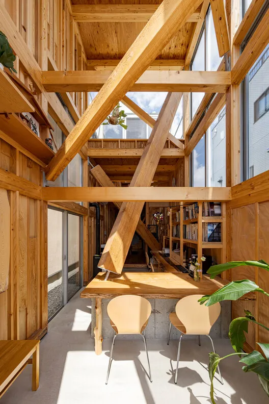House & Office SH：1-1 Architects 打造居家與辦公的完美融合