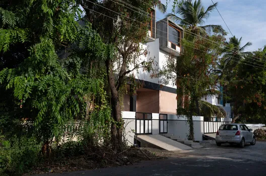建築詩篇：將童年記憶昇華為永恆居所
