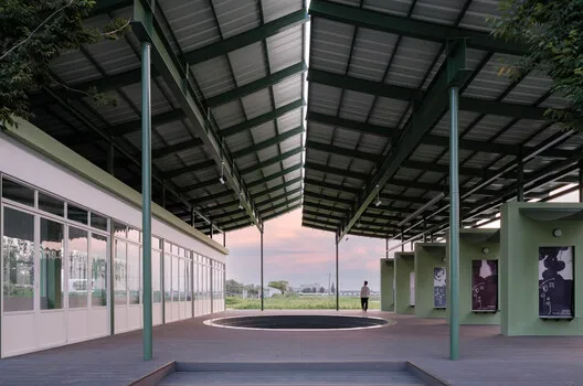 織就水鄉詩意：揚州微型藝廊的田園建築美學