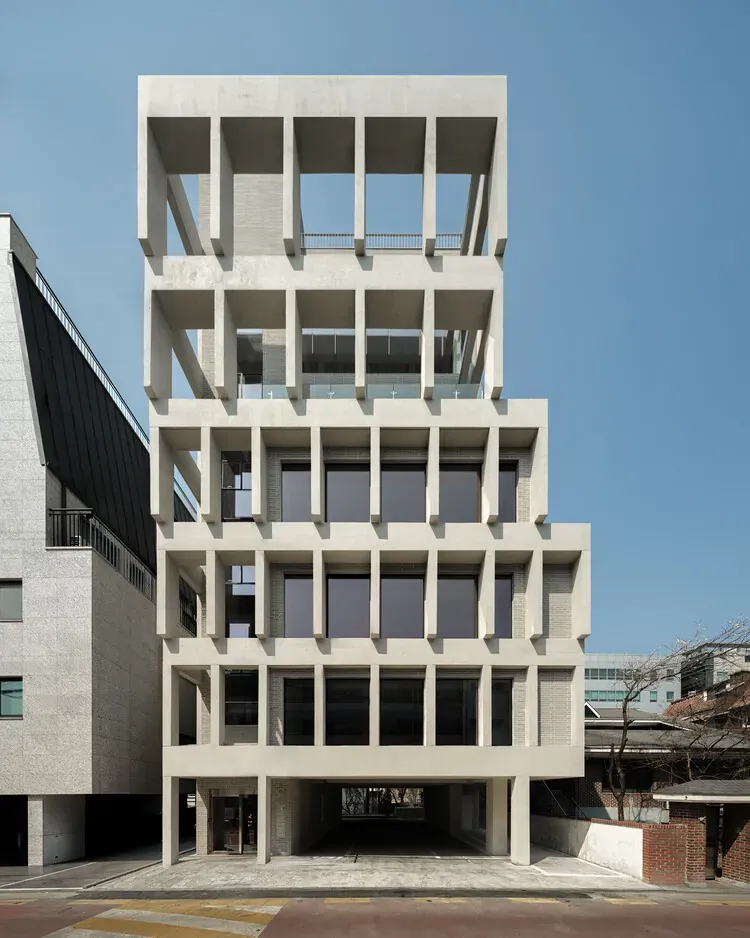 Urban Alchemy: Crafting Value in Constrained Sites Amidst Educational Hubs