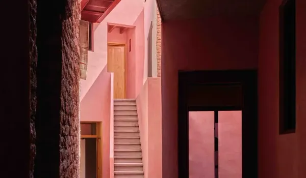 瓜納華托老宅新韻：精品旅店 Casa de las Abuelas 的歷史與現代對話